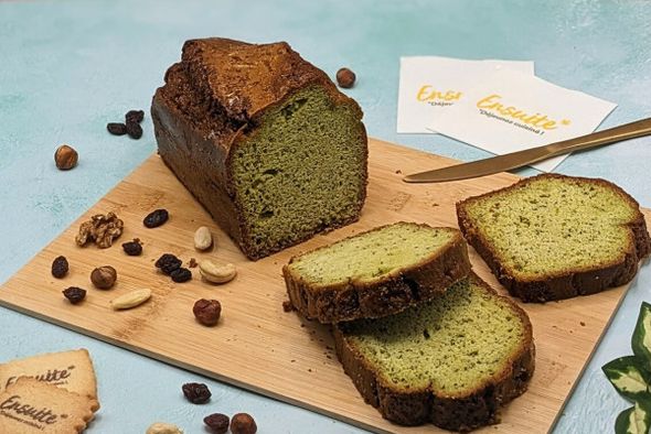 Cake à la pistache (10 parts)