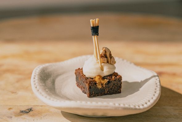 Plateau de 40 mini brownies choco,  crême vanille