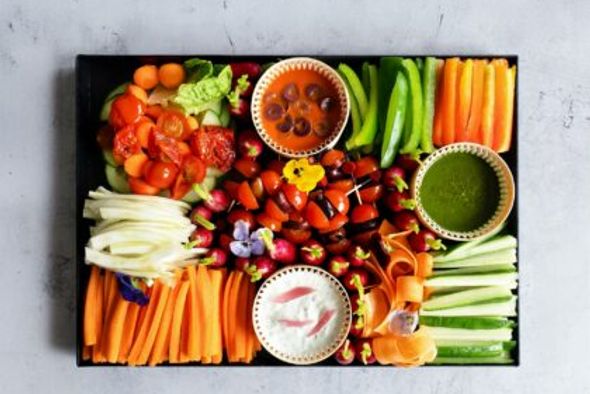 Planche de crudités 1kg - 10 convives