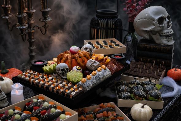 Kit décoration Halloween - Pack pour 10 convives