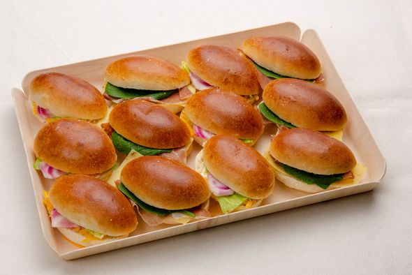 Plateau de 12 mini viennois veggie