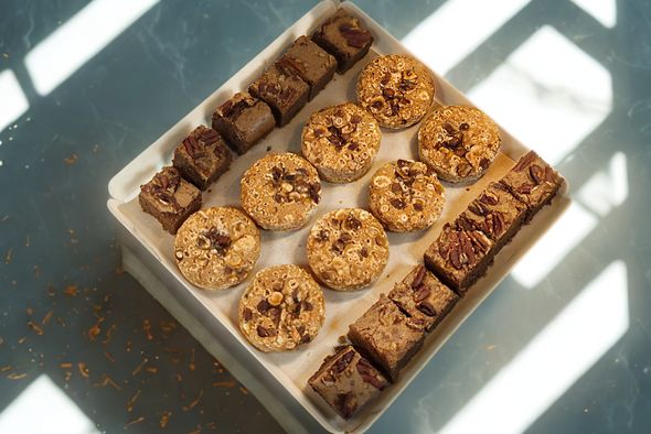 Plateau de 20 mignardises chocolat & noisette