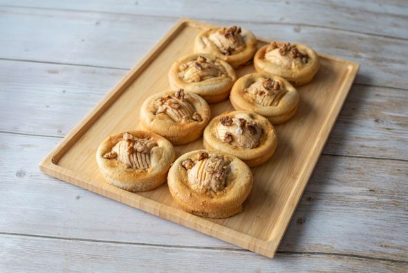 8 Moelleux écorce de citron, et poire vanillée