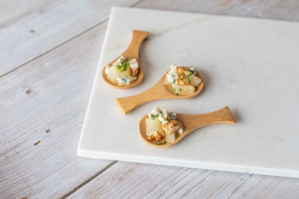 30 Cuillère poire, roquefort et noix