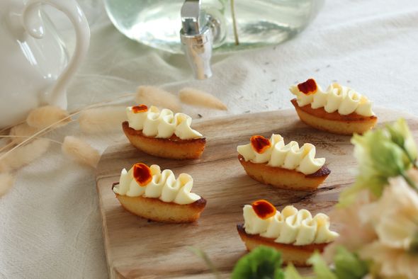 Plateau de 20 financiers poire et cardamome