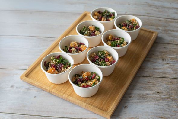 8 bodega Salade quinoa butternut cranberry amandes