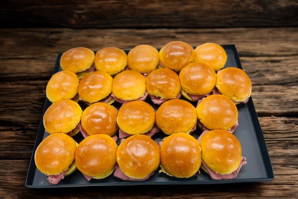 Plateau lunch - Bun - 24 pièces