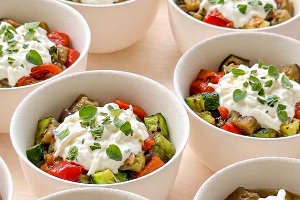 16 verrines "Légumes d'été, Stracciatella, herbes"