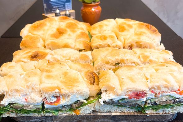 Lot de 16 mini Focaccia Méditerranéen