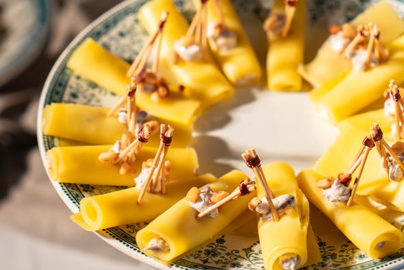 Plateau de 40 Roulés de comté à la truffe d'été