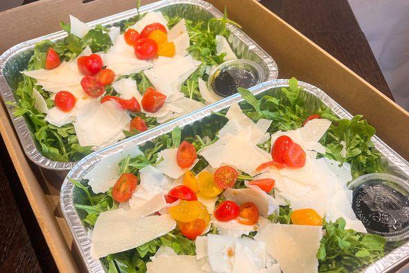 Salade Roquette Parmesan à partager