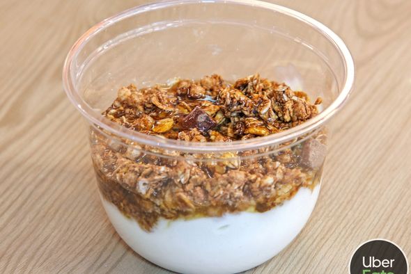 Fromage blanc granola