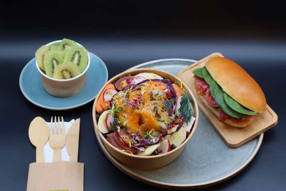 Lunchbag : Viennois, salade & dessert - Veggie