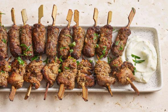 Assortiment de brochettes Poulet boeuf agneau x20